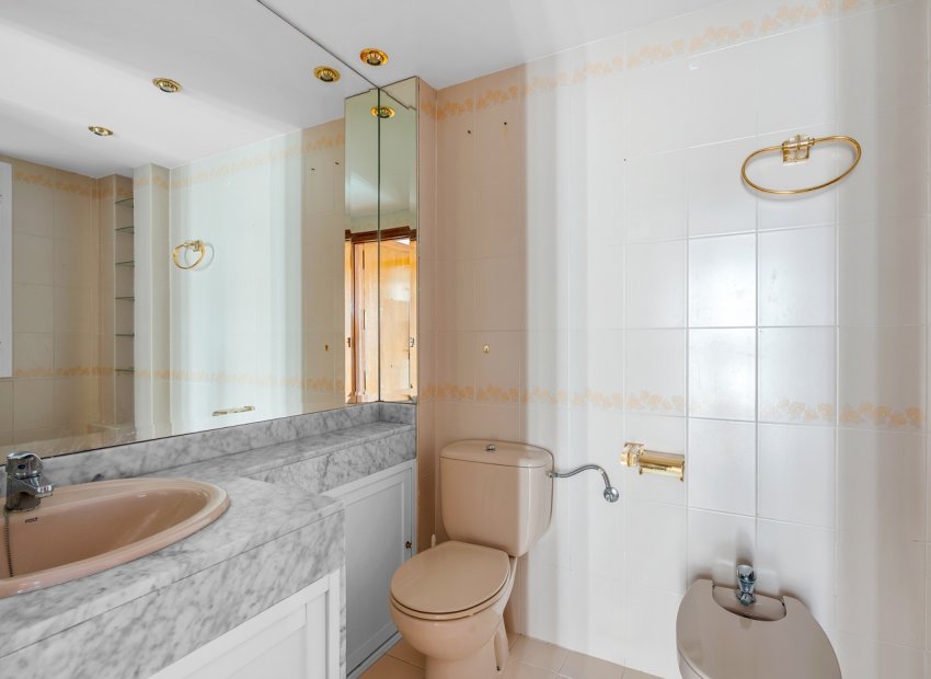 Resale - Apartment / flat - Benidorm