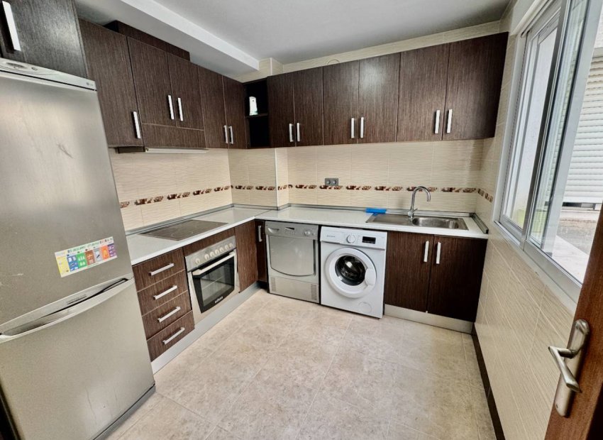 Resale - Apartment / flat - Benijofar