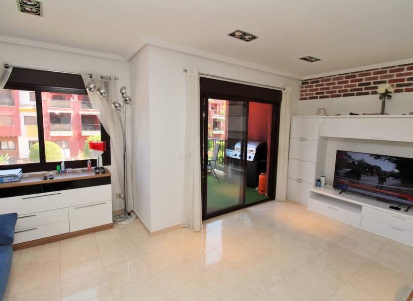 Resale - Apartment / flat - Cabo Roig