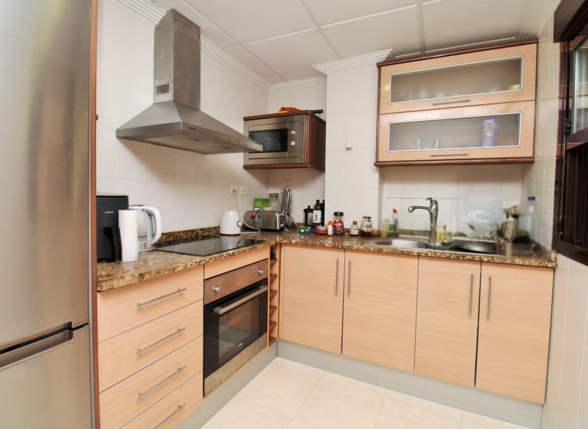 Resale - Apartment / flat - Cabo Roig