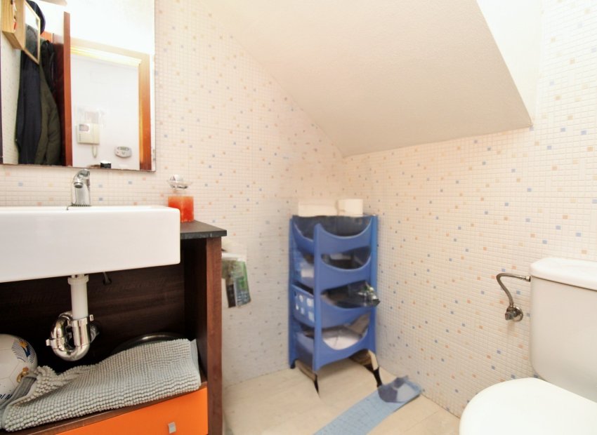 Resale - Apartment / flat - Cabo Roig