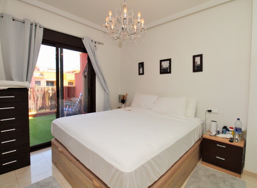 Resale - Apartment / flat - Cabo Roig