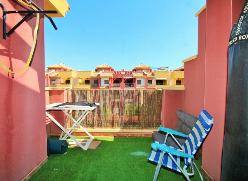 Resale - Apartment / flat - Cabo Roig