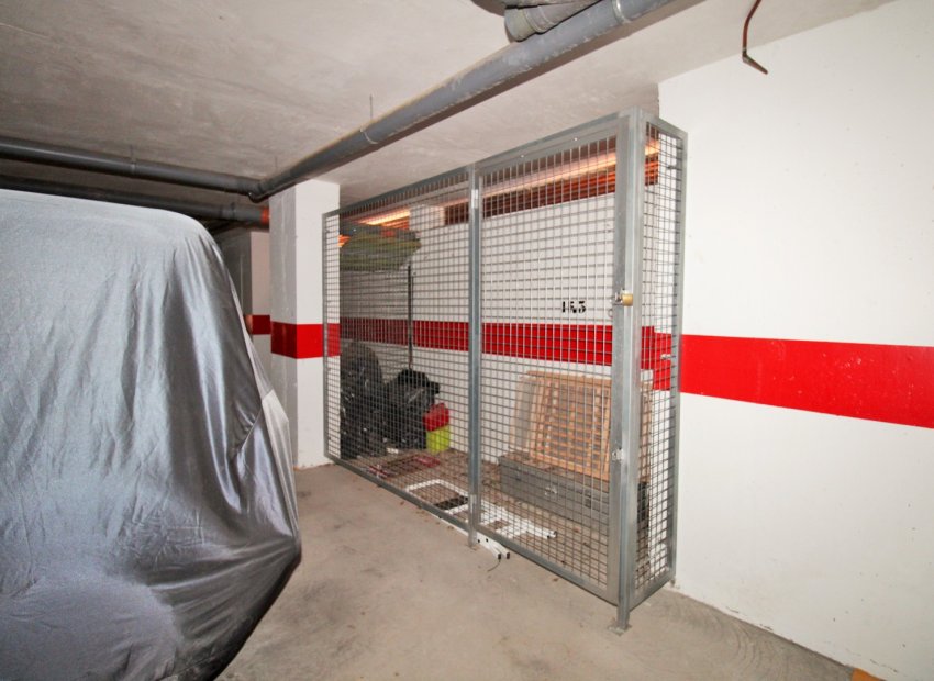 Resale - Apartment / flat - Cabo Roig