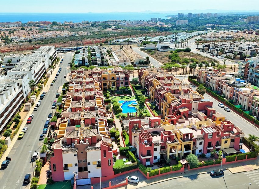 Resale - Apartment / flat - Cabo Roig