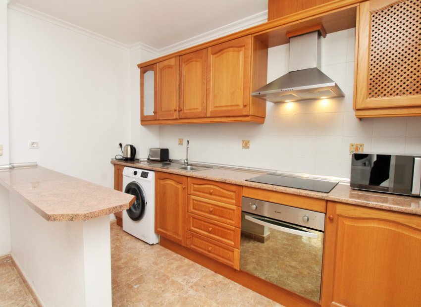 Resale - Apartment / flat - Cabo Roig