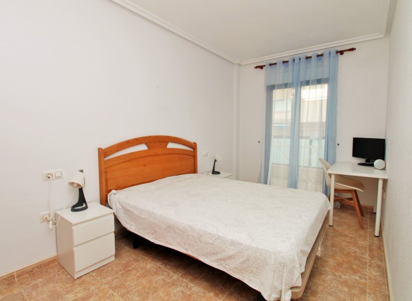 Resale - Apartment / flat - Cabo Roig