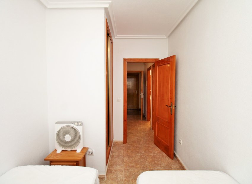 Resale - Apartment / flat - Cabo Roig