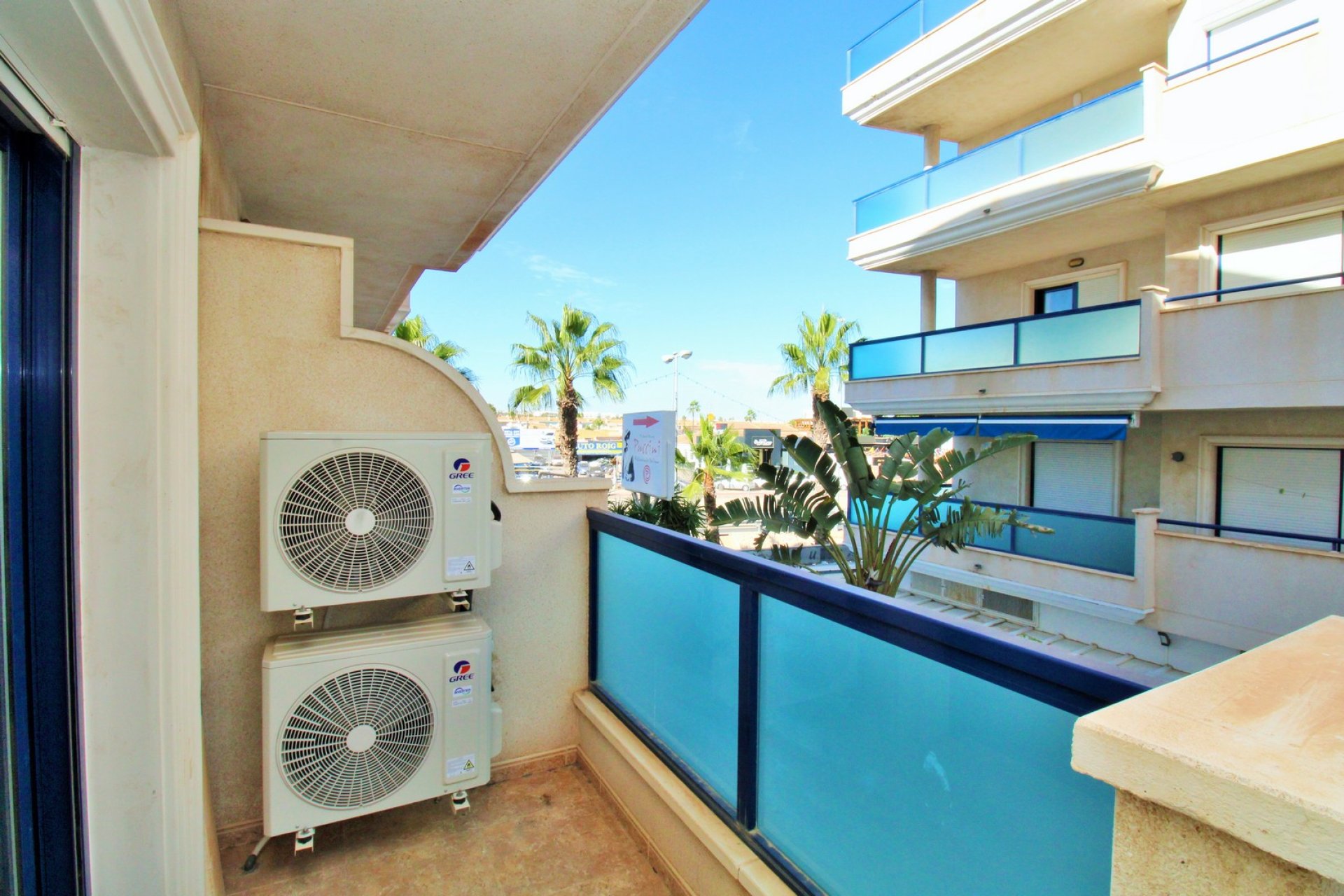Resale - Apartment / flat - Cabo Roig