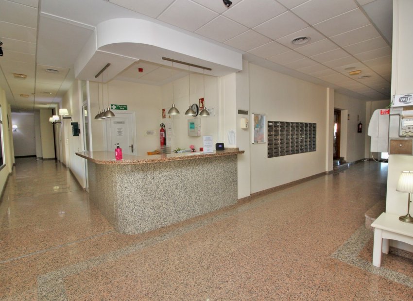 Resale - Apartment / flat - Cabo Roig