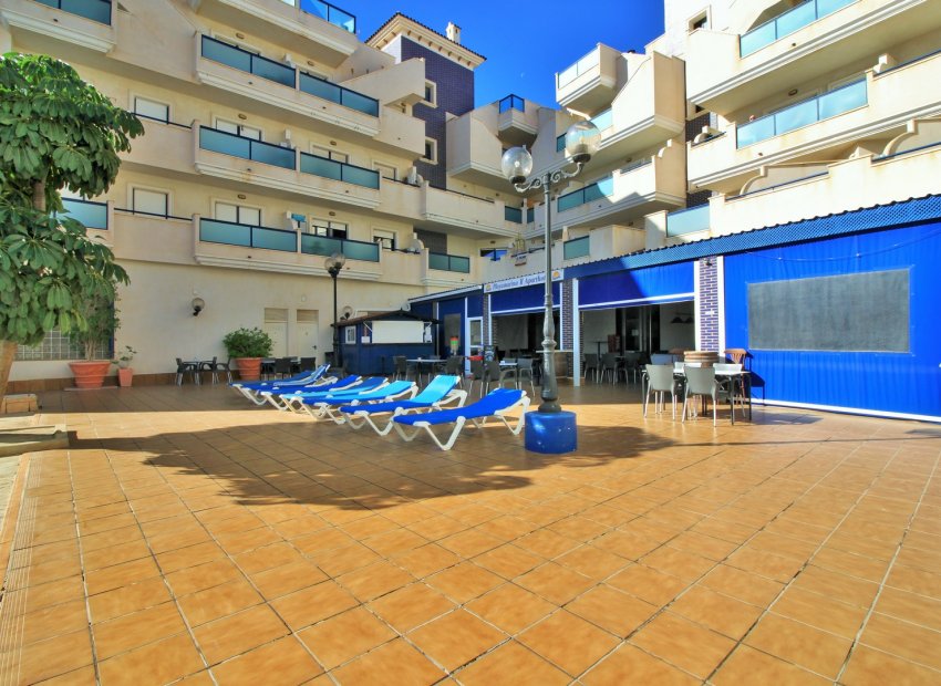 Resale - Apartment / flat - Cabo Roig