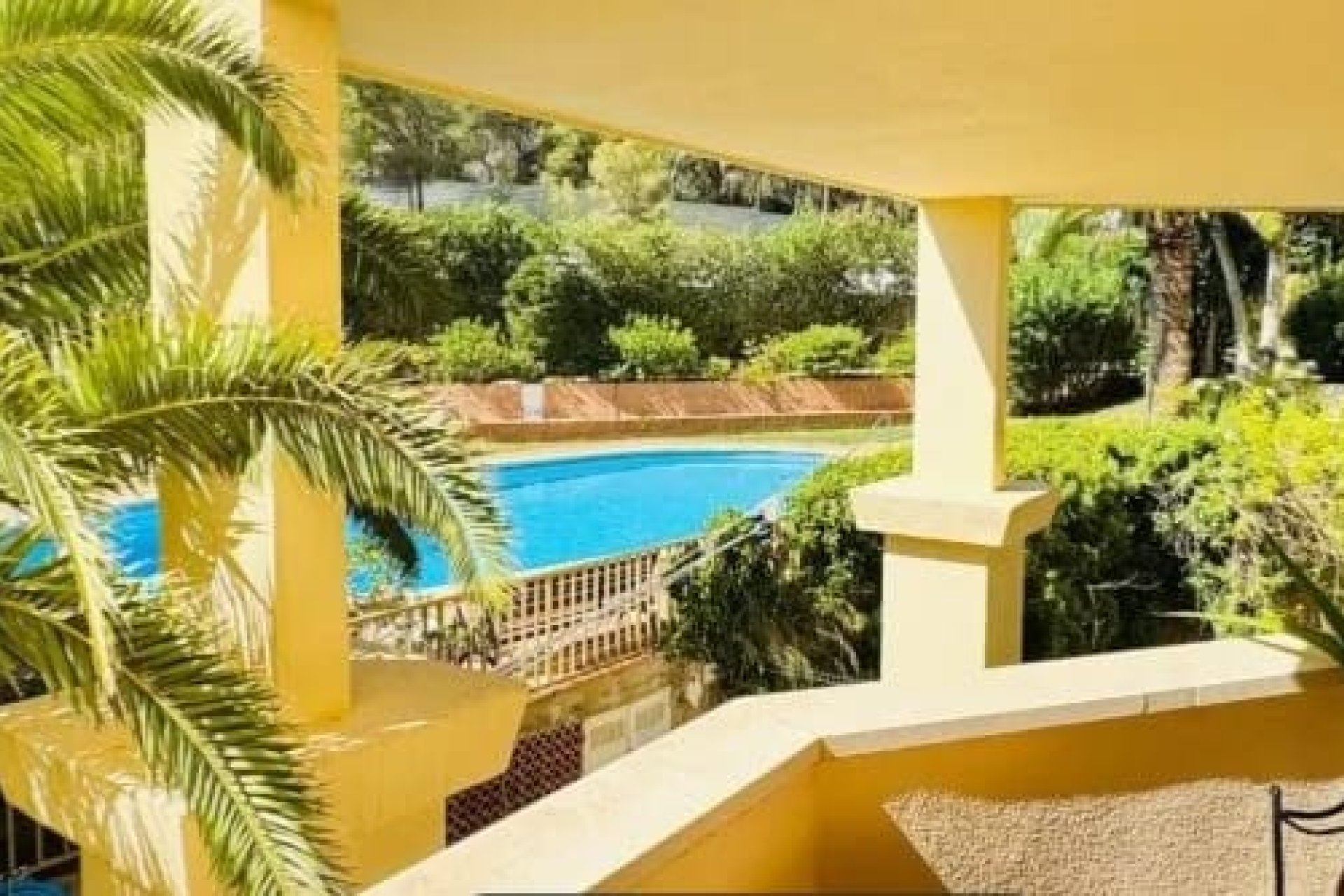 Resale - Apartment / flat - CALA VINYES - Calvià
