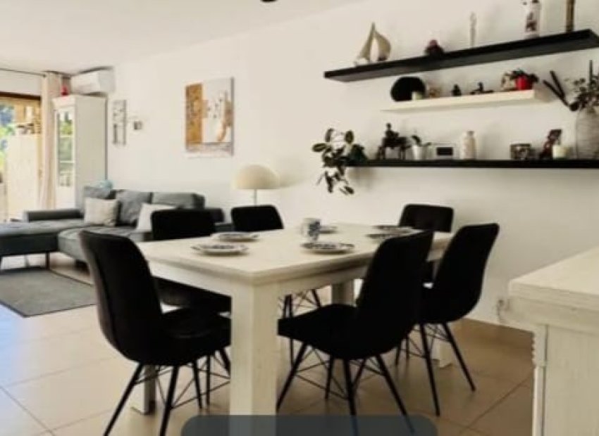 Resale - Apartment / flat - CALA VINYES - Calvià