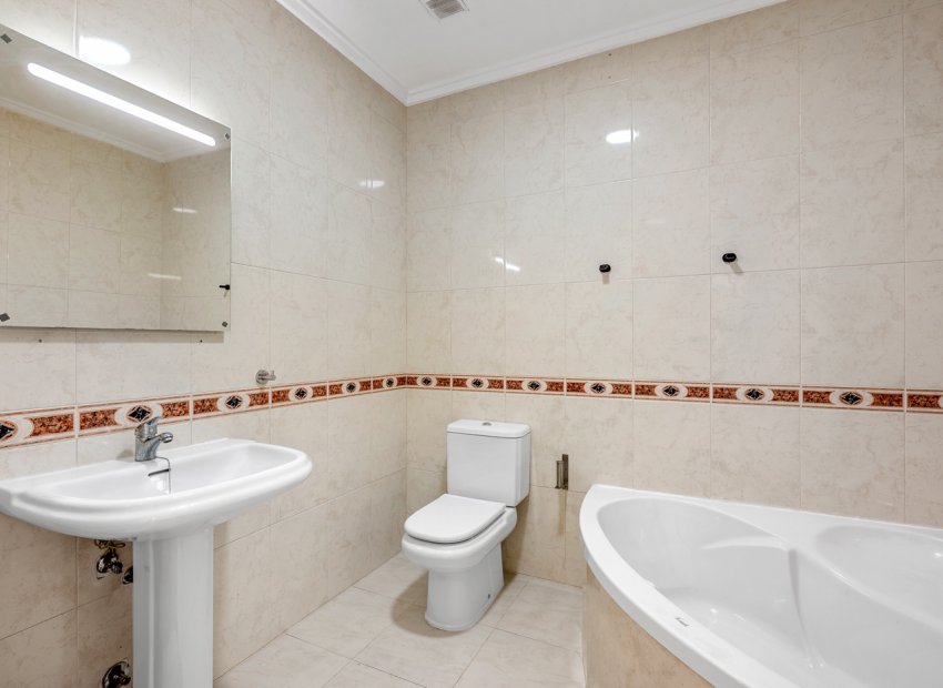 Resale - Apartment / flat - Ciudad Quesada