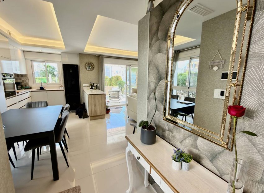 Resale - Apartment / flat - Ciudad Quesada