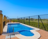 Resale - Apartment / flat - Daya Nueva - Costa Blanca South