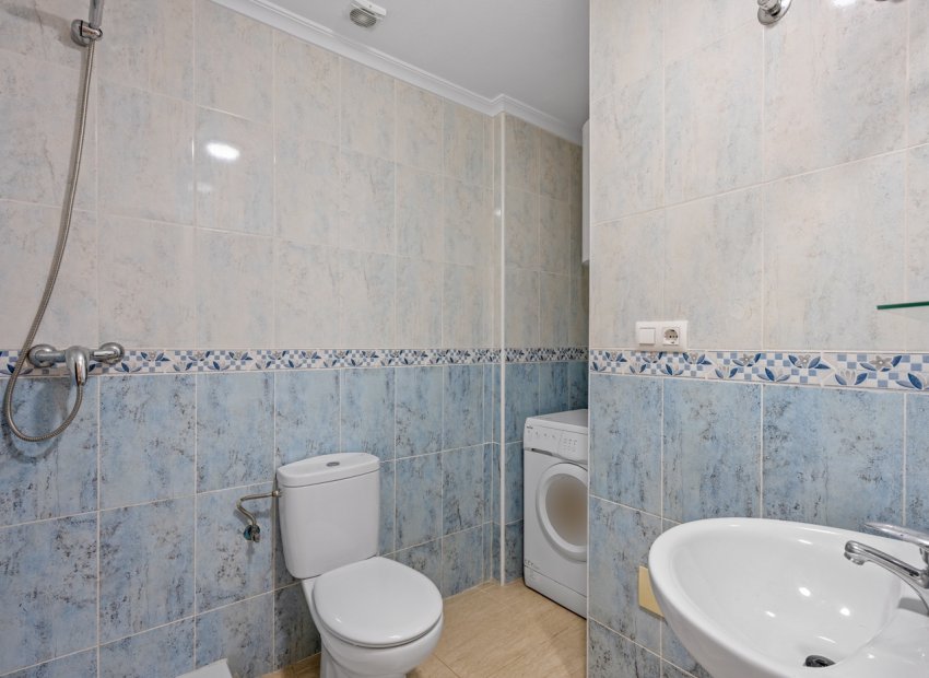 Resale - Apartment / flat - Daya Nueva - Costa Blanca South