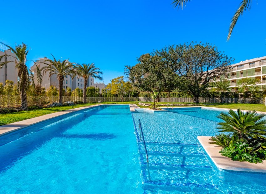 Resale - Apartment / flat - Denia - Puerto