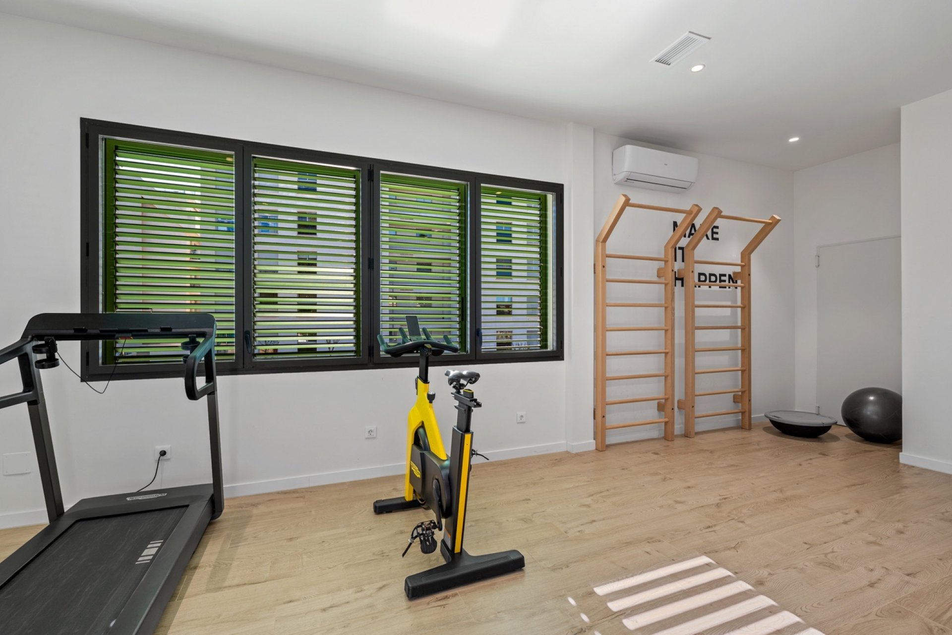 Resale - Apartment / flat - Denia - Puerto