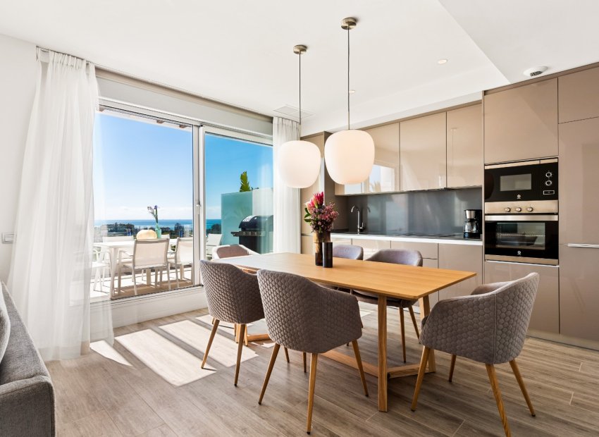 Resale - Apartment / flat - Estepoa - Cancelada