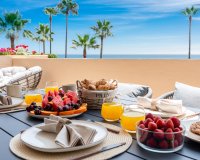 Resale - Apartment / flat - Estepoa - New Golden Mile