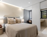 Resale - Apartment / flat - Estepoa - New Golden Mile