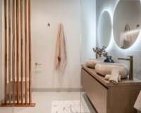 Resale - Apartment / flat - Estepoa - New Golden Mile