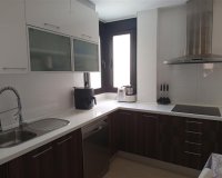 Resale - Apartment / flat - Estepoa - Selwo