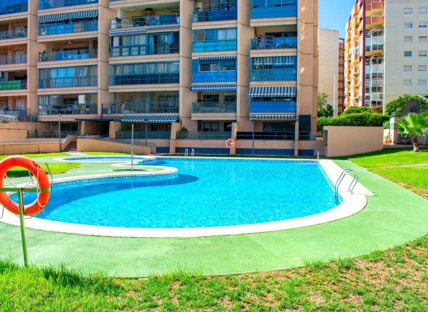 Resale - Apartment / flat - Finestrat - Cala de Finestrat