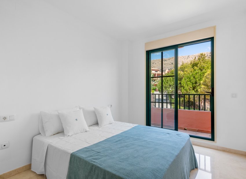 Resale - Apartment / flat - Finestrat - Sierra Cortina