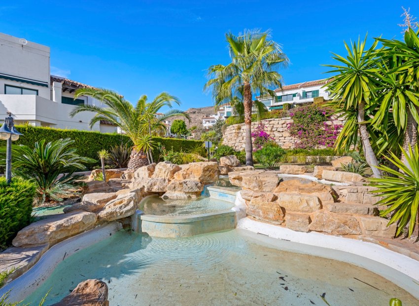 Resale - Apartment / flat - Finestrat - Sierra Cortina