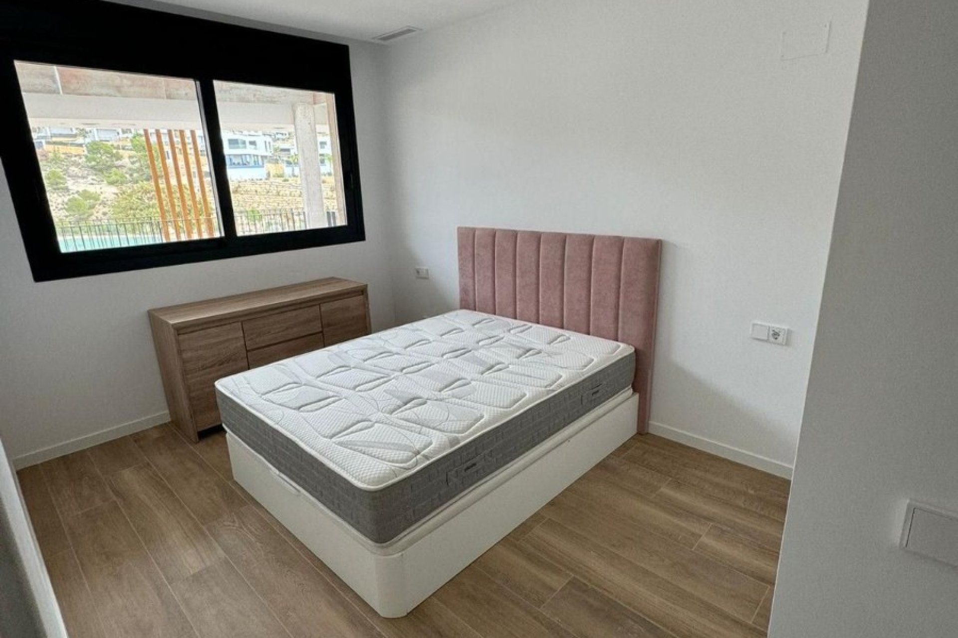 Resale - Apartment / flat - Finestrat