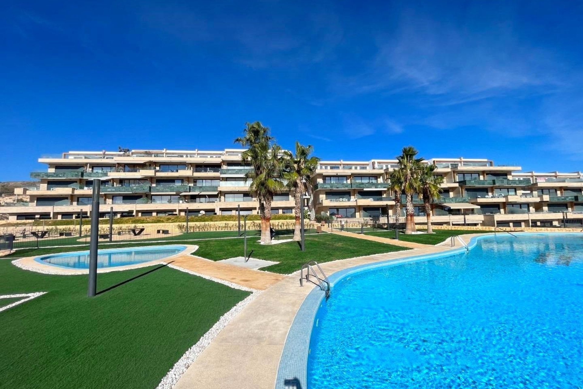 Resale - Apartment / flat - Finestrat