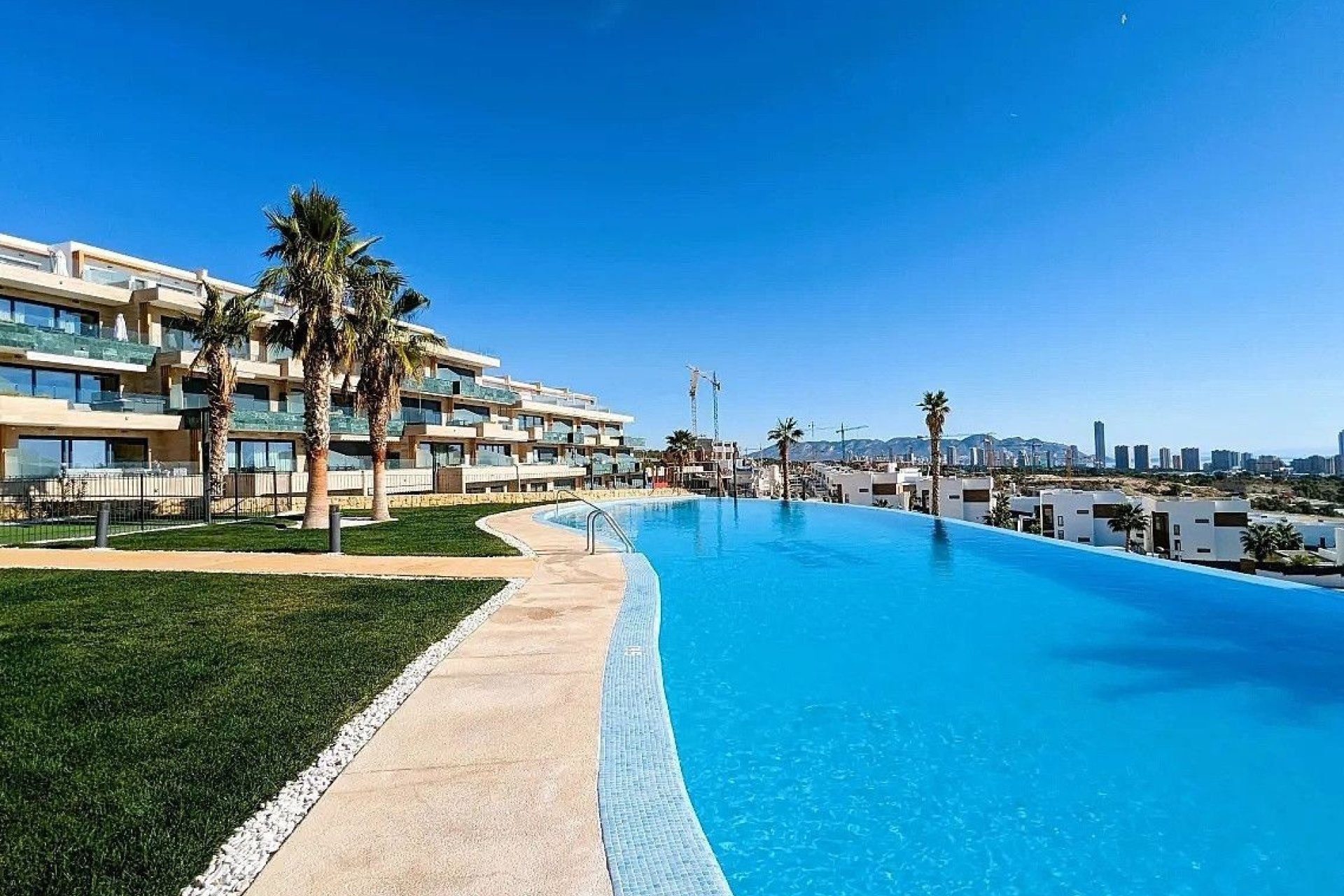 Resale - Apartment / flat - Finestrat