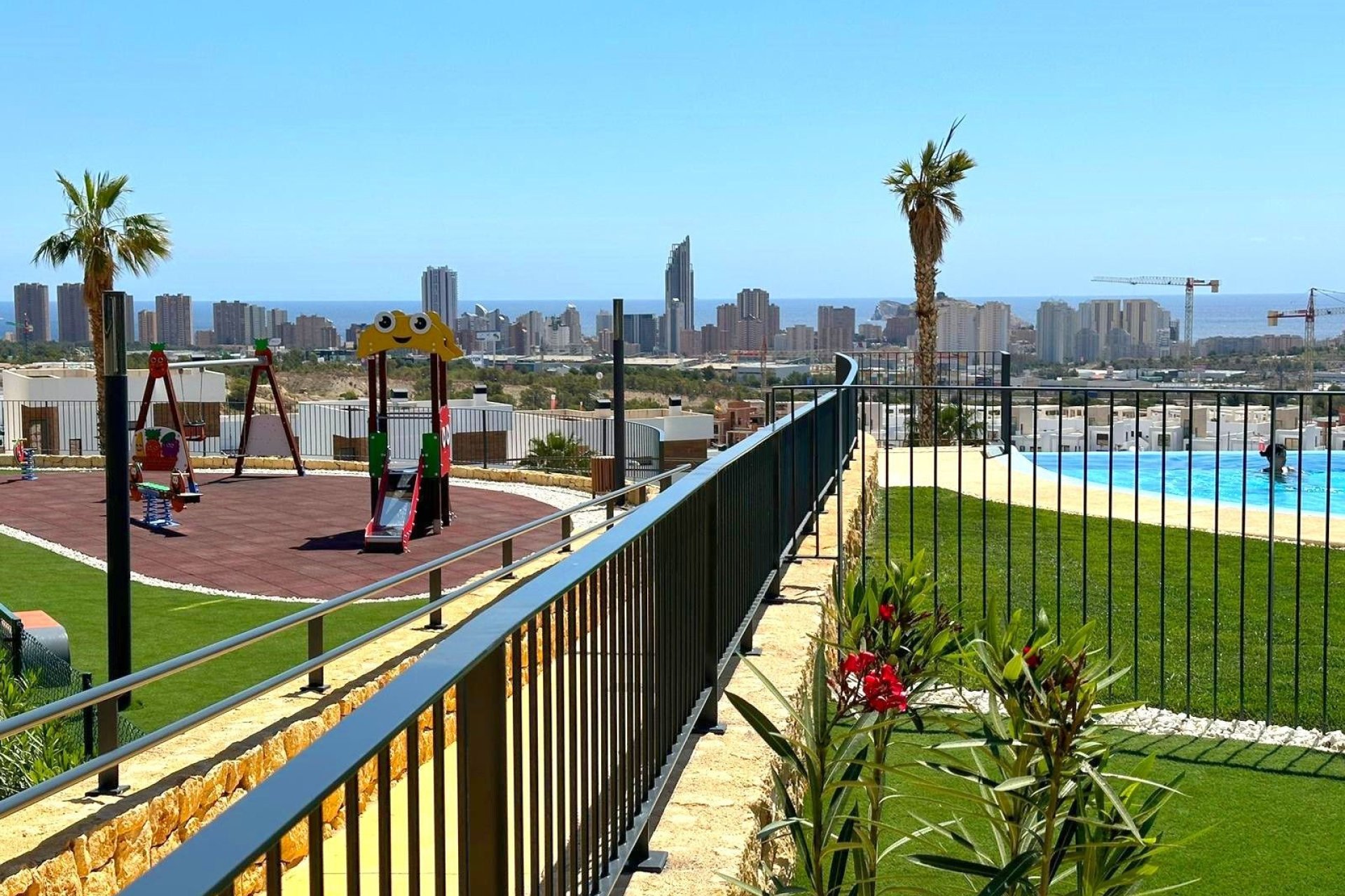 Resale - Apartment / flat - Finestrat