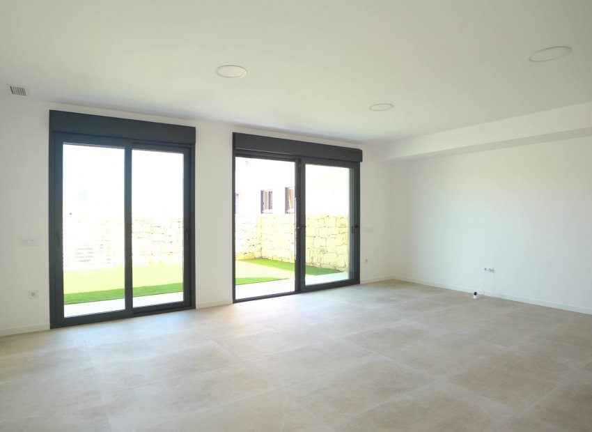 Resale - Apartment / flat - Finestrat