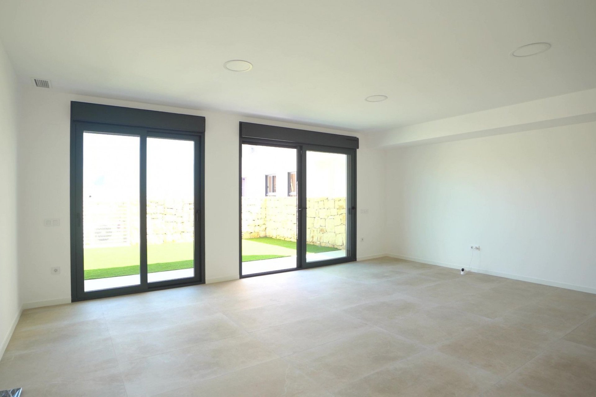 Resale - Apartment / flat - Finestrat