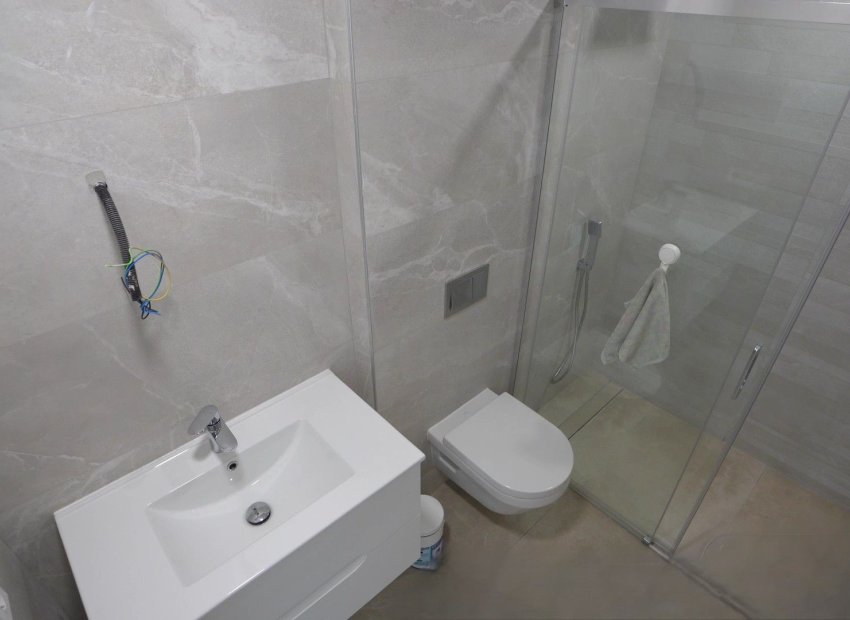 Resale - Apartment / flat - Finestrat