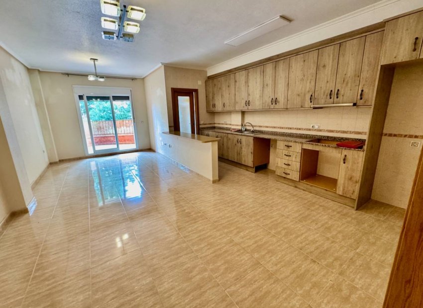 Resale - Apartment / flat - Formentera del Segura