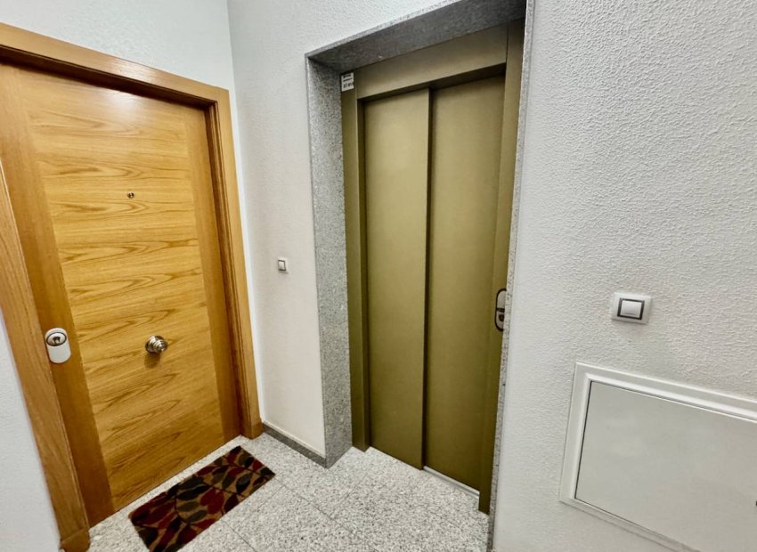 Resale - Apartment / flat - Formentera del Segura