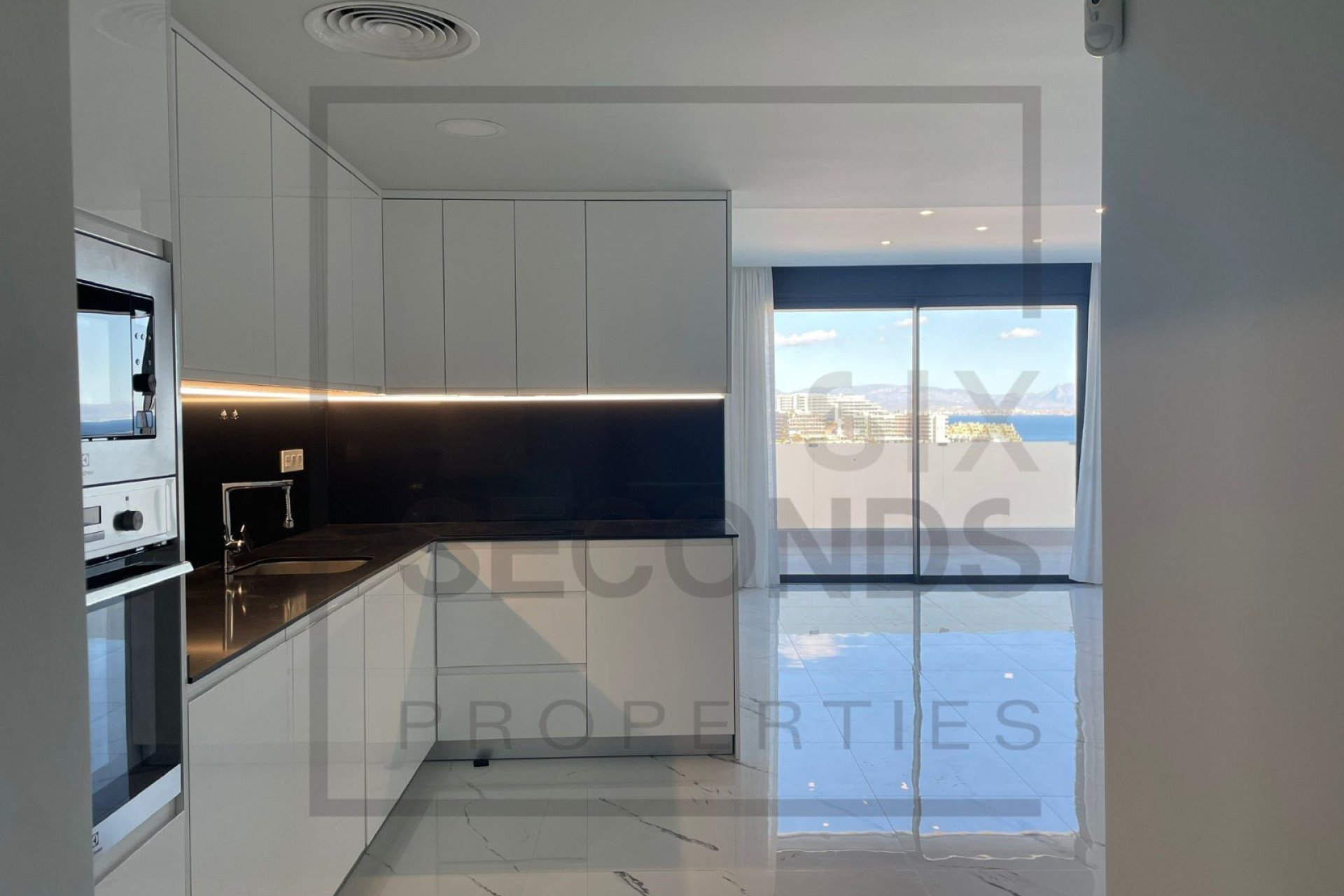 Resale - Apartment / flat - Gran Alacant