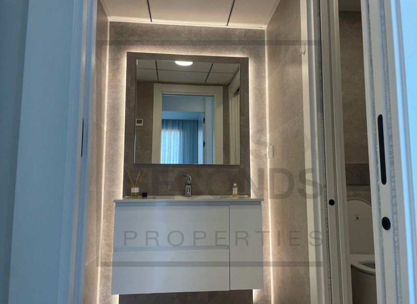 Resale - Apartment / flat - Gran Alacant