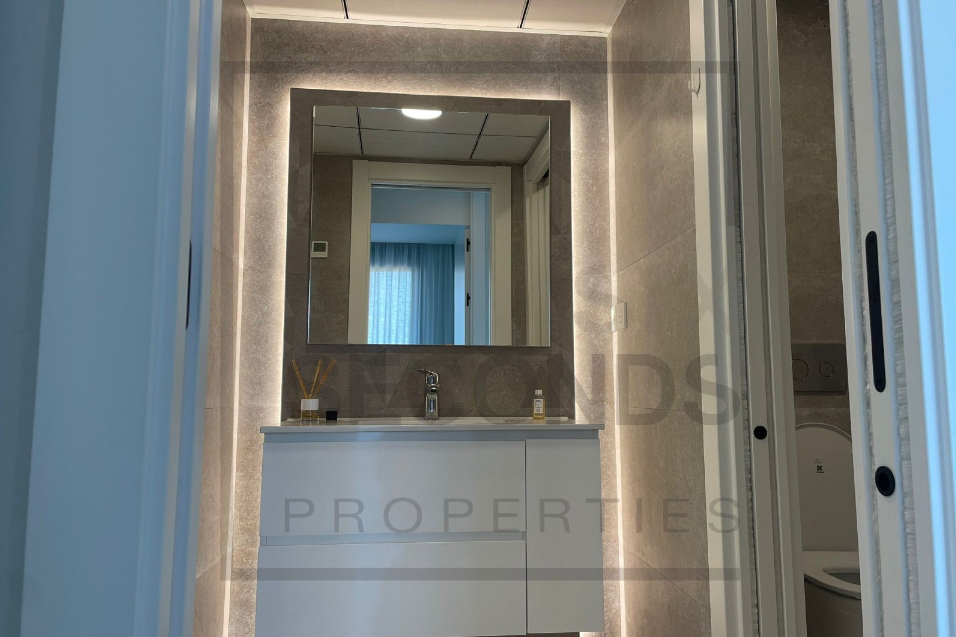 Resale - Apartment / flat - Gran Alacant