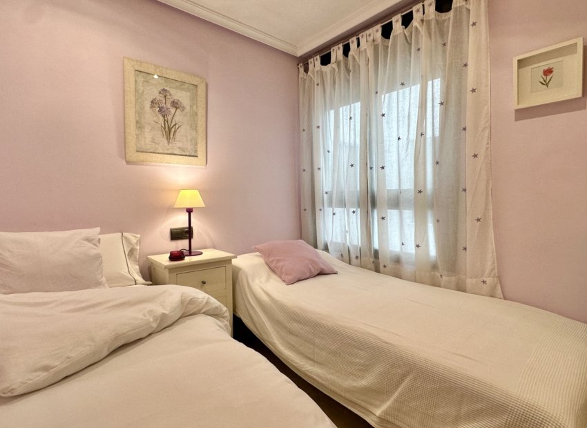 Resale - Apartment / flat - Guardamar del Segura - Beach Guardamar