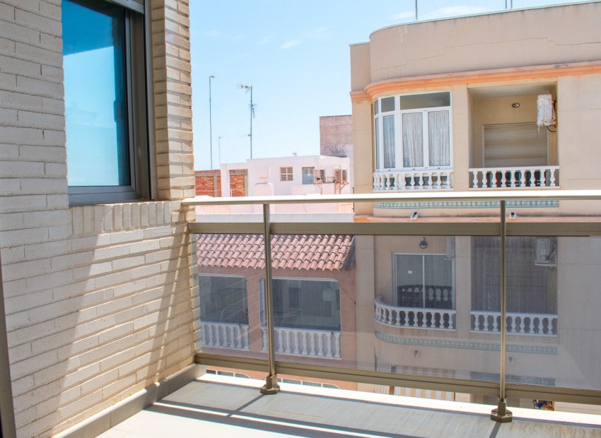 Resale - Apartment / flat - Guardamar del Segura - Center
