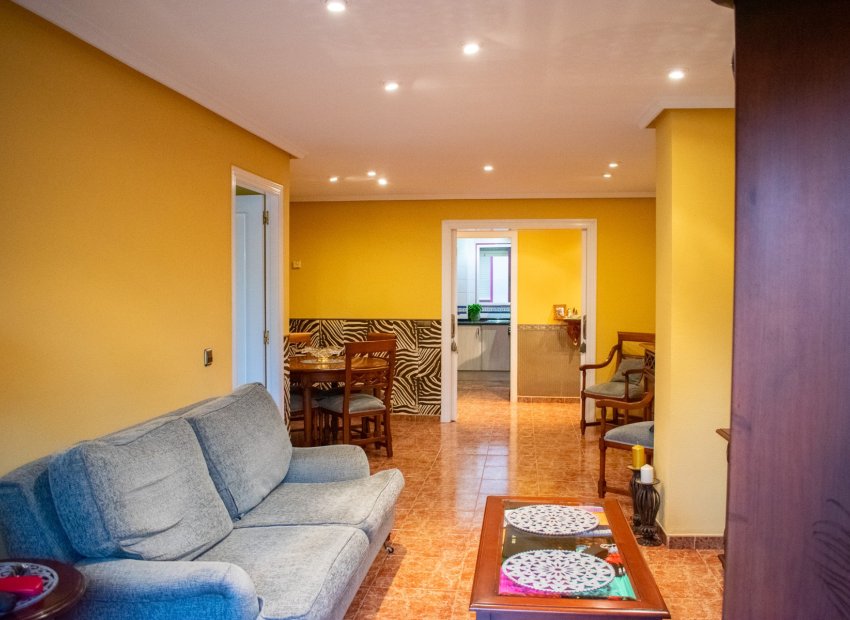 Resale - Apartment / flat - Guardamar del Segura - Center