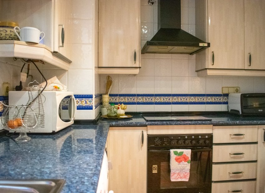 Resale - Apartment / flat - Guardamar del Segura - Center