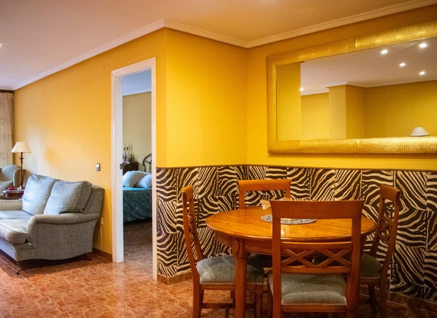 Resale - Apartment / flat - Guardamar del Segura - Center