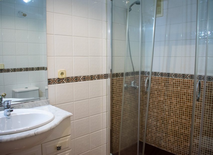 Resale - Apartment / flat - Guardamar del Segura - Center