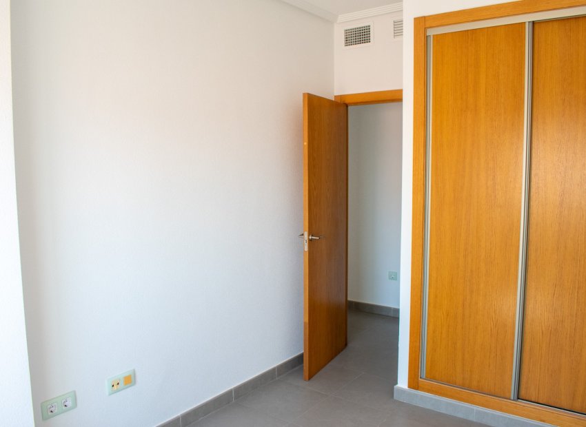 Resale - Apartment / flat - Guardamar del Segura - Center